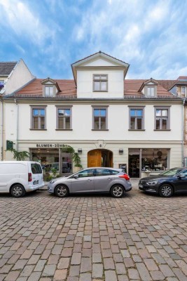 Licht, Luft & Lebensgefühl - individuelle helle Altbauwohnung
