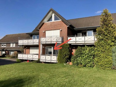 Top-Moderne Singlewohng. m. neuer EBK und Balkon in gepfl. Einfamilienhaussiedlung, Nähe Königstraße