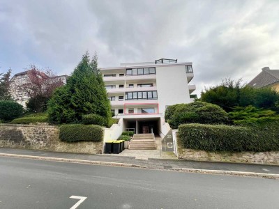 Zentrale Einzimmerwohnung mit Aufzug und Kurparknähe