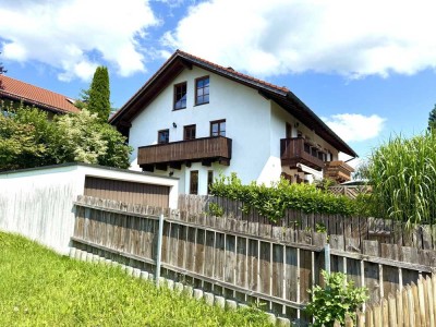 Großzügige Doppelhaushälfte mit tollem Garten