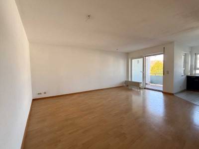 **Helle 2-Zi.-Wohnung in Gründau Rothenbergen mit Loggia und Stellplatz