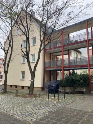 Gemütliche Dachgeschosswohnung für Singles