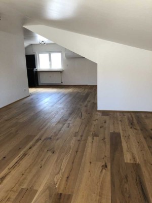 Tolle helle Studiowohnung in Weinheim!