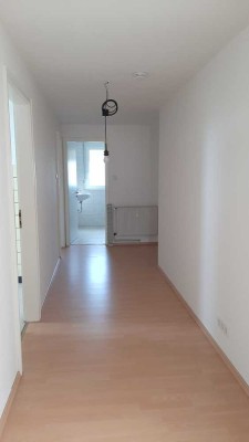 Helle Dachgeschoss-Wohnung