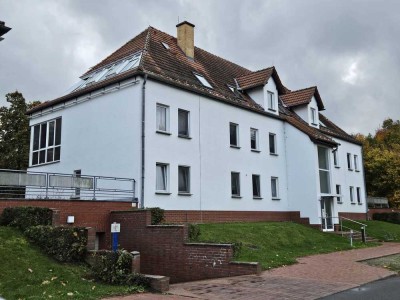Wohnen mit Weitblick: charmante DG-Wohnung mit zwei Balkonen in Ahrensfelde