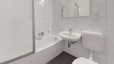 Schick renovierte 3 Zimmer in der 4. Etage ab März