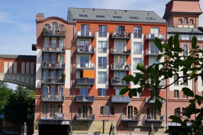 Traumhafte Dachterrassenwohnung in ehem. Burgmühle