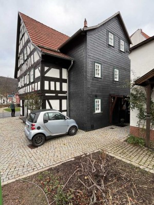 Hochwertig und mit viel Liebe zum Detail grundsanierte Immobilie
