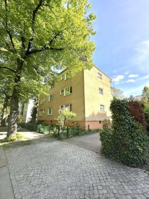 Dreizimmer nahe Schlossstraße, absolut ruhig!