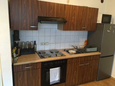 Hübsche zwei Zimmer Dachgeschosswohnung in Essen, Holsterhausen