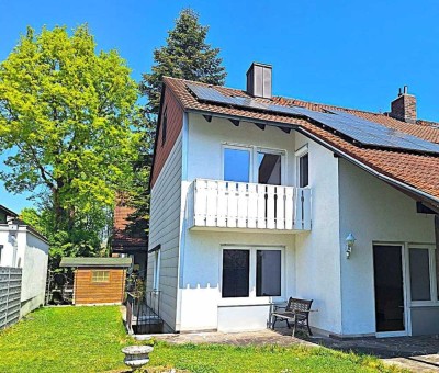 **Ein Paradies für die ganze Familie **  Attraktives REH mit EBK, Garten u. Garage in Neufahrn (S1)