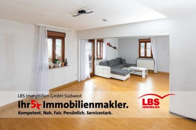 Doppelhaus mit zwei Einheiten & traumhafter Aussicht!