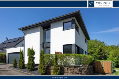 Modernes Traumhaus am Waldrand mit großem Garten