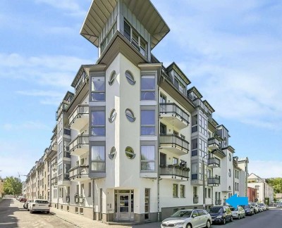 Attraktive 2-Zimmer-Wohnung mit Balkon und Tiefgarage in Leipzig-Connewitz