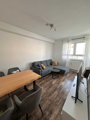 Stilvolle, gepflegte 3-Zimmer-Wohnung mit Balkon in Köln Buchforst