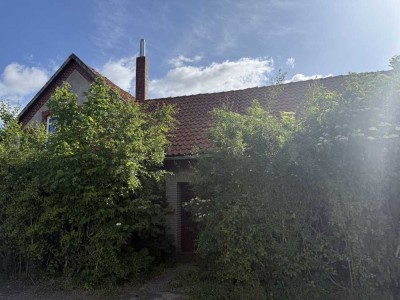 Wohnhaus mit Stallanbau