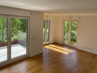 Stilvolle, neuwertige 3-Zimmer-Wohnung mit gehobener Innenausstattung mit Balkon und EBK in Nürnberg