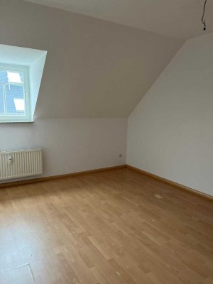 2-Zimmer-Wohnung mit Balkon!