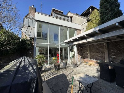 Bezugsfrei! - Modernes Einfamilienhaus mit großem Garten und Garage in Oberhausen