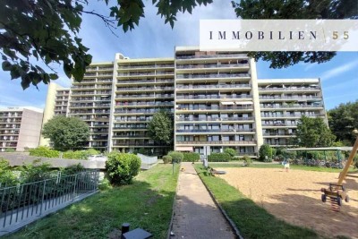 Attraktive Balkonwohnung nahe RheinEnergieSTADION