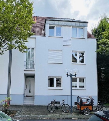 Schöne zwei Zimmer Dachgeschoss-Wohnung in Lippstadt Zentrum