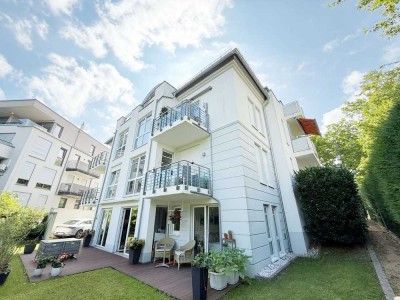 Wunderschöne Eigentumswohnung in Wiesbadener Stadtvilla mit Kurparkblick