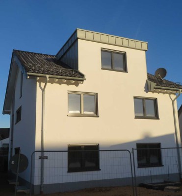 WEILERSWIST! Energieeffizientes Wohnen in zentraler Lage (DG Wohnung)
