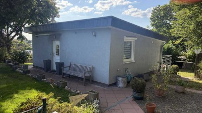 Charmantes Wochenend/Ferienhaus mit Garten und Terasse umgeben von Wald und Wiese in Overath
