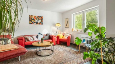 Gehoben ausgestattete Erdgeschosswohnung mit Terrasse, Loggia und Garten