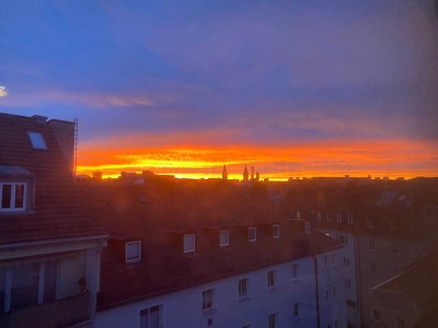 [Befristet] Zentral, ruhige, 5. OG: Wohnung mit Balkon und Aufzug in München Maxvorstadt