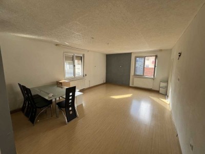 Wohnung in Aschaffenburg-Damm 90m² Bahnhof Nähe
