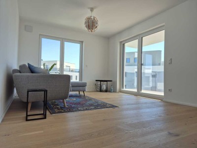Exklusive, neuwertige 3-Raum-Wohnung mit geh. Innenausstattung mit Balkon und EBK