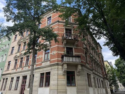 3-Zimmer-Maisonette-Wohnung im charmanten Altbau!