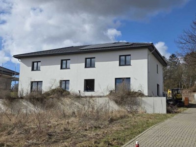 Ankommen. Wohlfühlen. Einziehen - Ihre Doppelhaushälfte in Bassenheim wartet schon auf Sie!