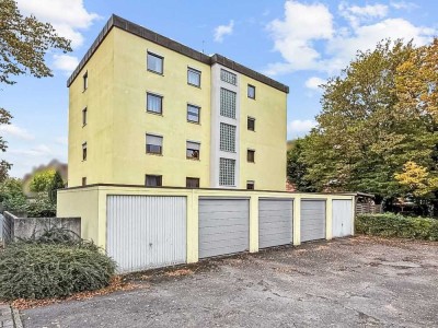 Sanierungsobjekt mit Potential - 3-Zimmer-Wohnung mit Balkon und Garage in Forchheim