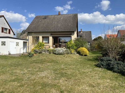 Freistehendes Einfamilienhaus mit großem Garten in Braunschweig, Ortsteil Schapen