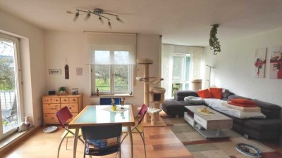 SCHICKE UND GEMÜTLICHE 2-ZIMMER-WOHNUNG IN RUHIGER WOHNLAGE