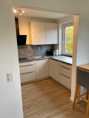 schöne, vermietete 3-Zimmer Whg, Balkon mit Blick ins Grüne