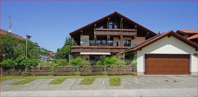 Charmantes Zweifamilien-/Gästehaus/Frühstückspension in sonniger Aussichtslage!