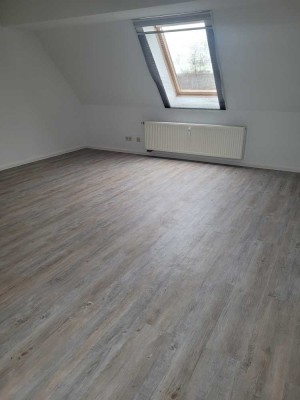 Frisch sanierte 3-Zimmer-Wohnung wartet auf neue Mieter!