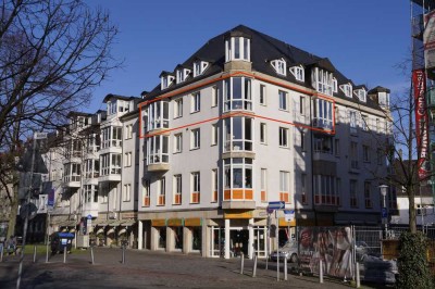 Altstadt 3 ZKB, Loggia, Fahrstuhl, Tiefgarage und Parkblick