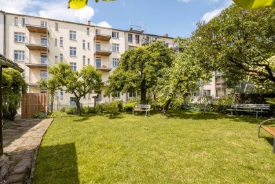 Helle 2-Zimmer-Wohnung mit Einbauküche und Tageslichtbad in ruhiger, gepflegter Wohngegend