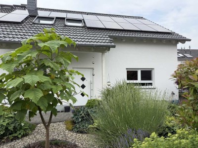 Einfamilienhaus, Doppelgarage, Solar, PV, Klima