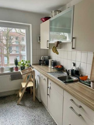 Ruhig gelegene 3-Zimmer-Wohnung mit großem Balkon in Barmbek-Süd