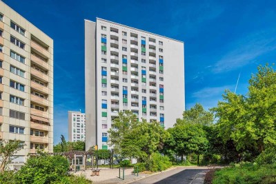 Sofort bezugsfertige 3-Zimmerwohnung mit Balkon! Küche mit Tresen! Aufzug!