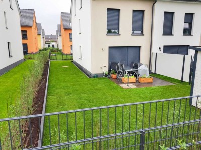 Familienfreundliches Reiheneckhaus in Feldrandlage