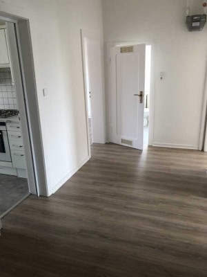 Ansprechende 3-Zimmer-Wohnung mit kleinem Balkon und Einabauküche in Osnabrück