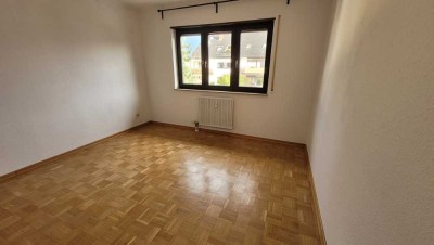 Ansprechende 4-Zimmer Wohnung mit Loggia in Mannheim Friedrichsfeld