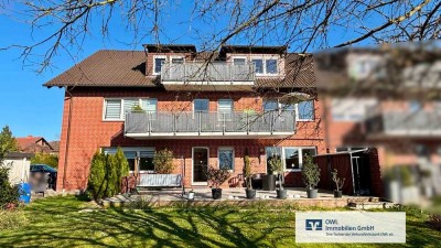 Großzügige Obergeschosswohnung mit Balkon