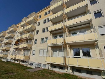 Freundliche 3-Zimmer-Wohnung mit Balkon in Oschatz